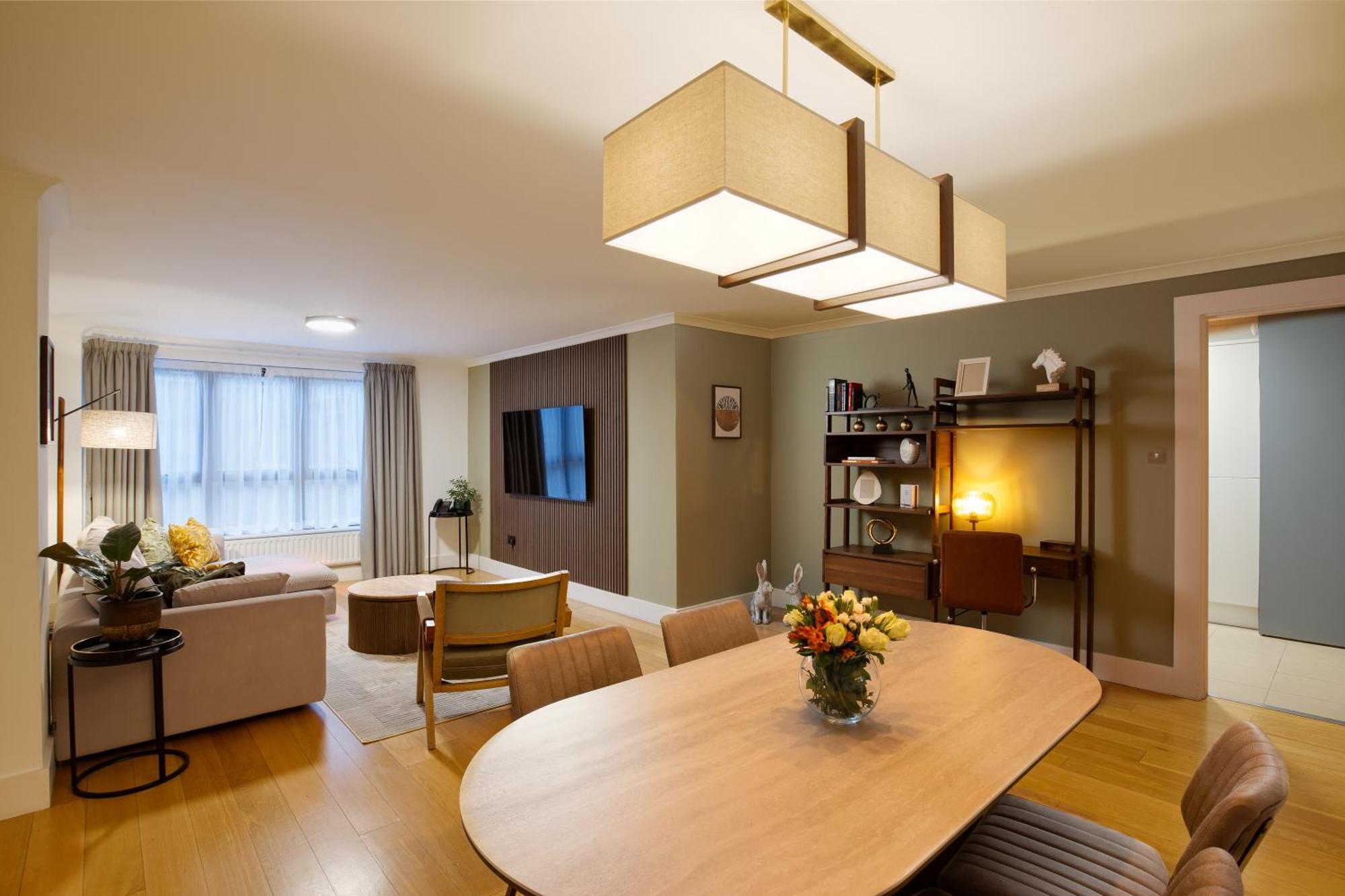 Monarch House - Serviced Apartments - Kensington London Exterior photo